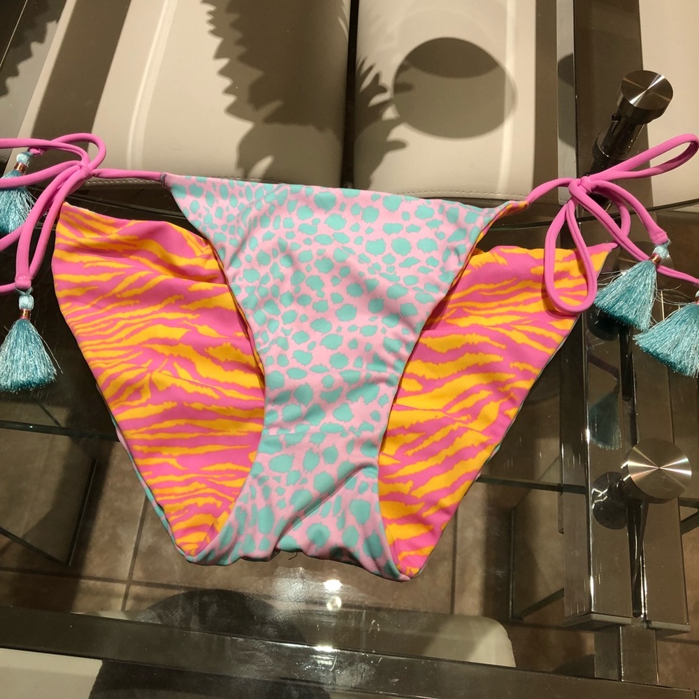 Bathing suit